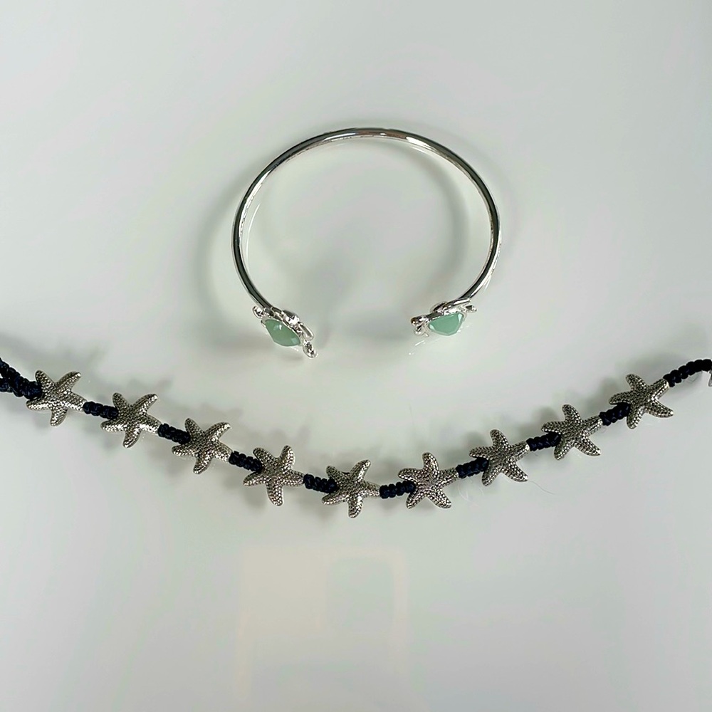 Sea star & turtle bracelets — perfect condition
